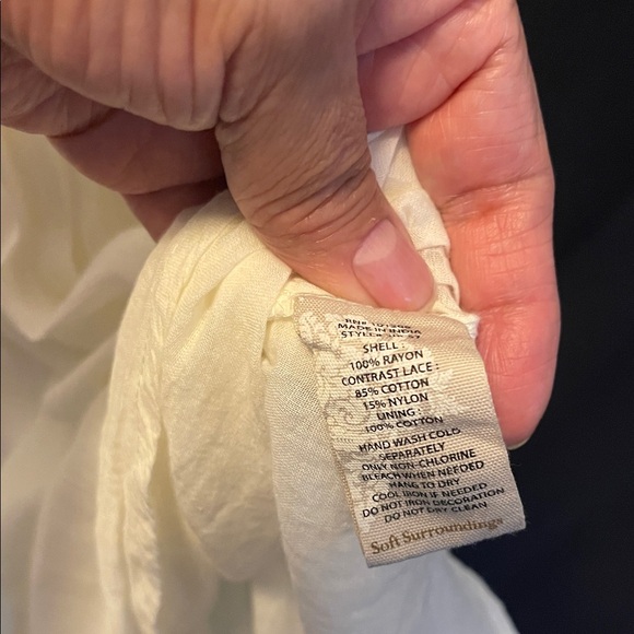 Soft Surroundings Light Cream Lace Women's Top - Picture 9 of 9